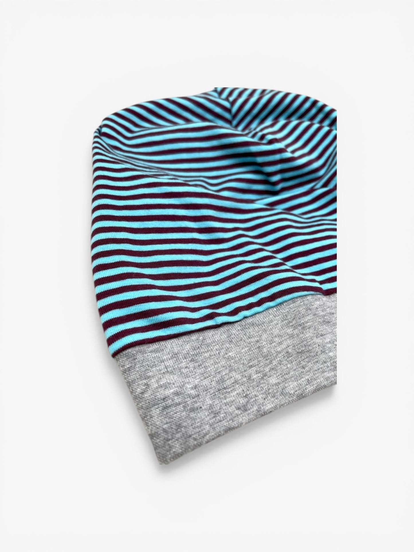 Beanie für Kinder mit Bund - Streifen Motiv auf blau-braun