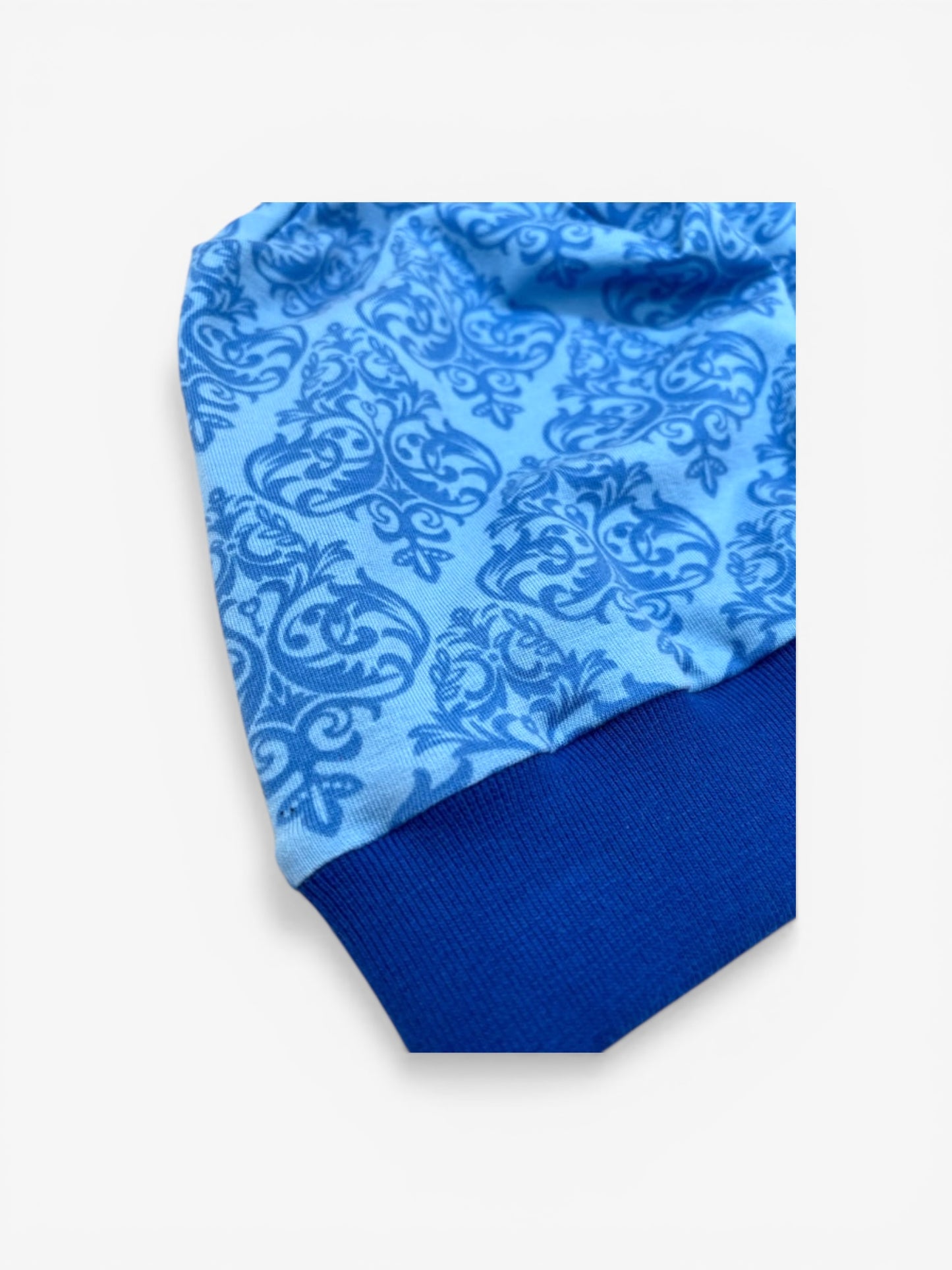 Beanie für Kinder mit Bund - Ornament Motiv auf blau