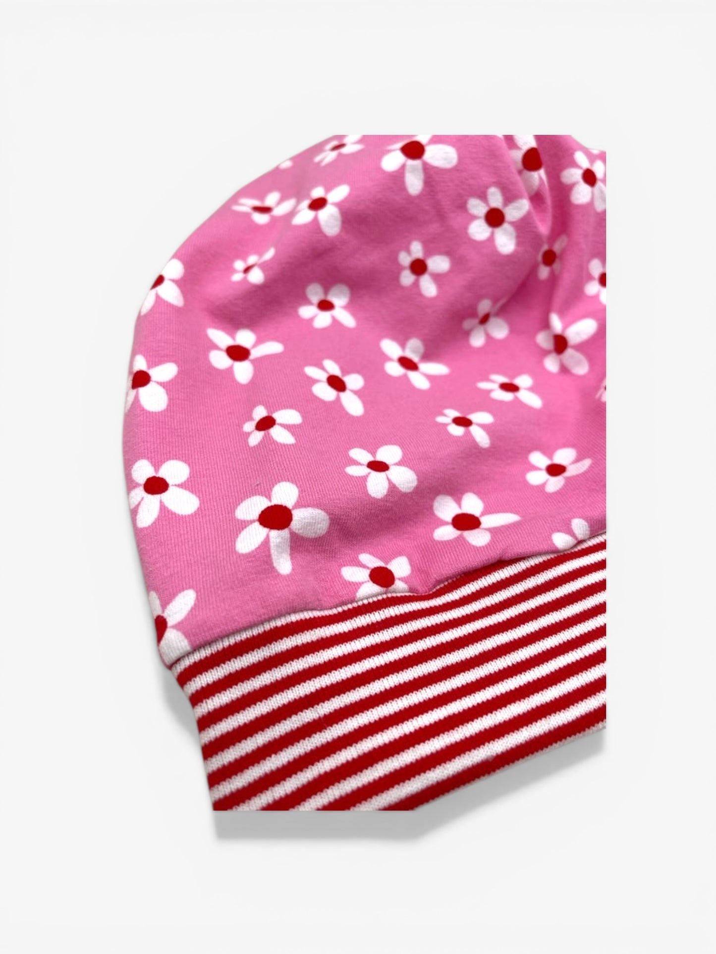 Beanie für Kinder mit Bund - Blumen Motiv auf rosa