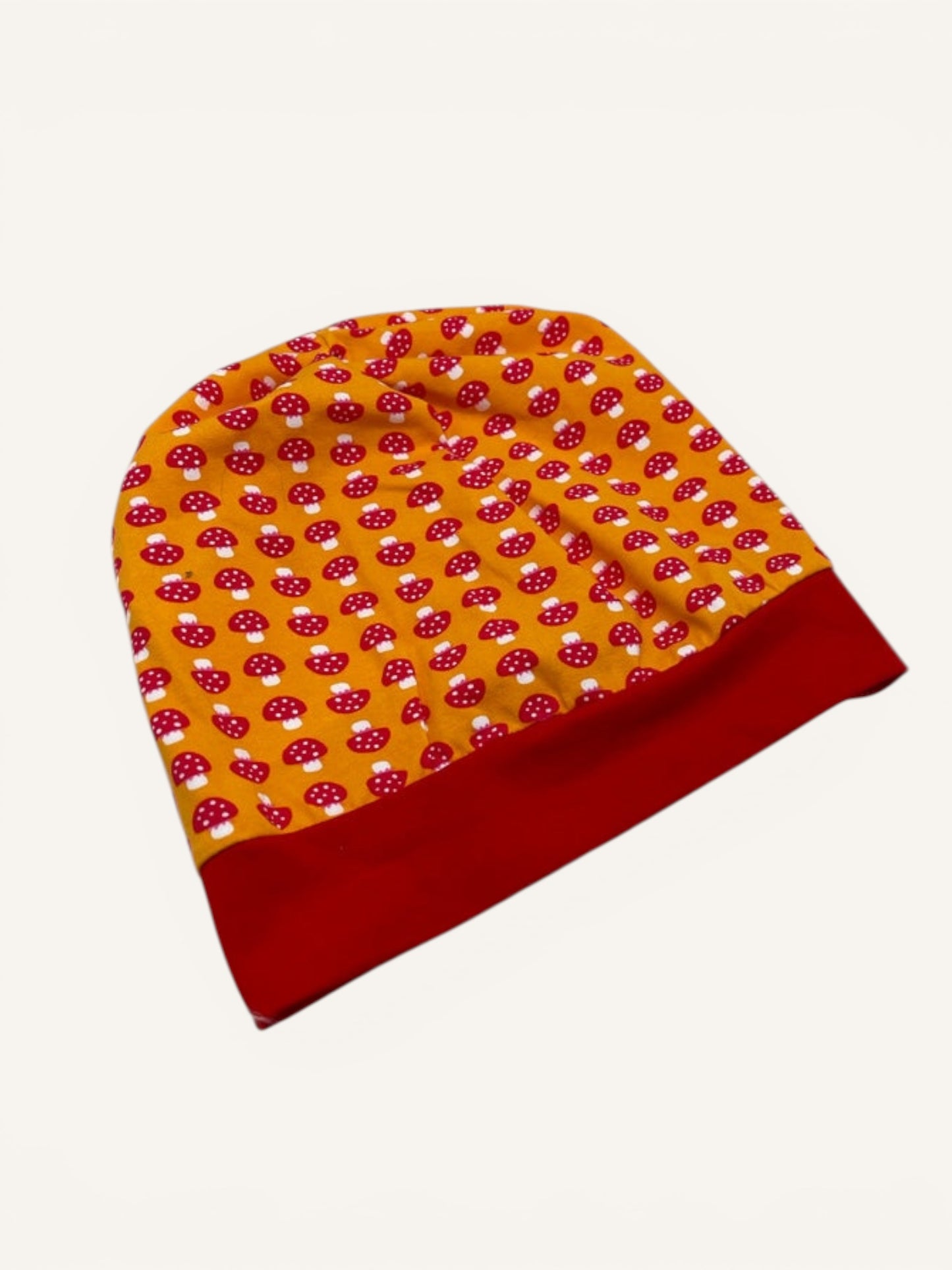 Beanie für Kinder mit Bund - Pilze Motiv auf orange