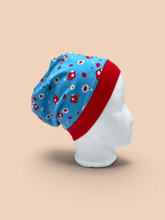 Beanie für Kinder mit Bund - rote Pilze auf blau