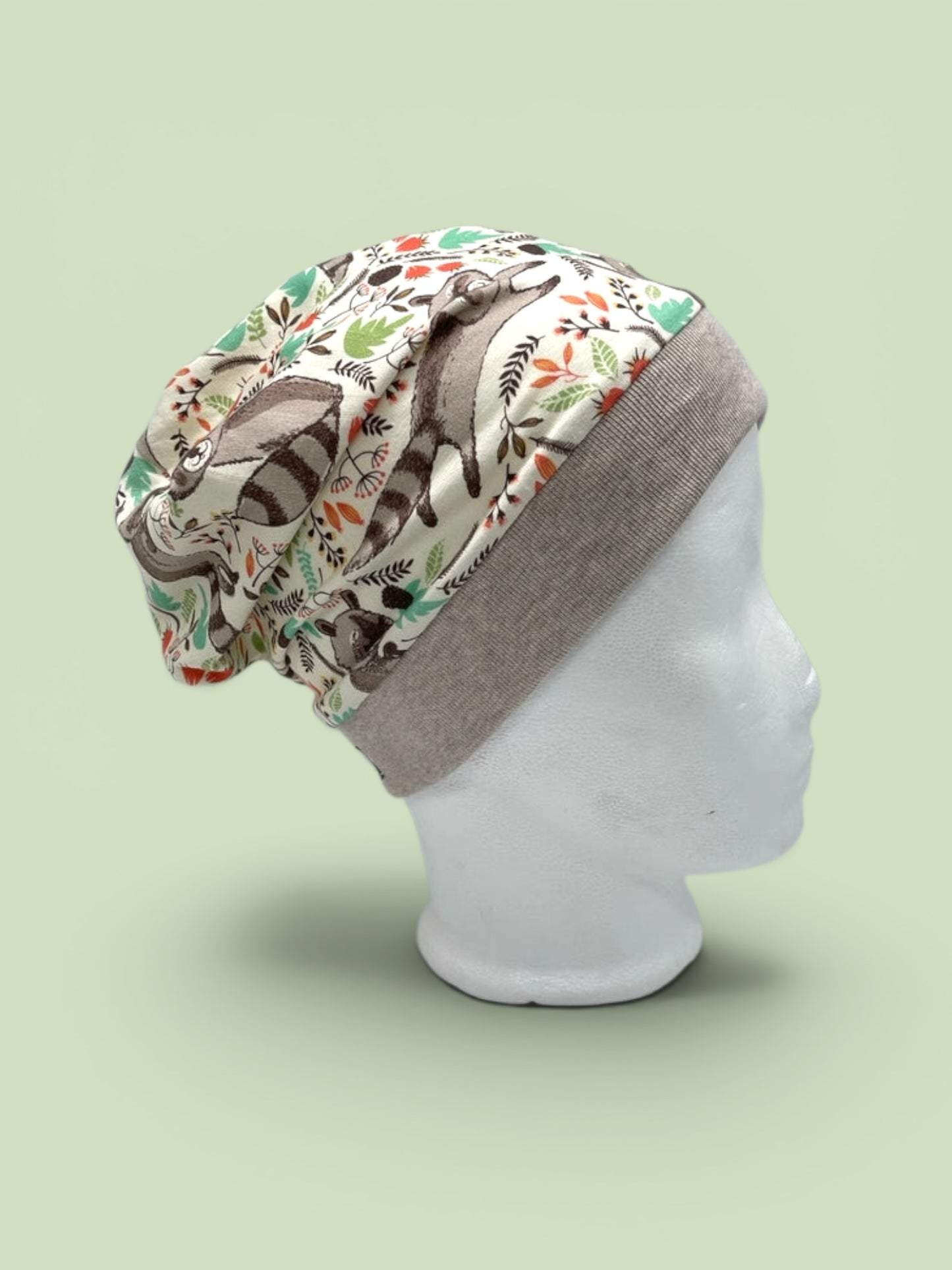 Beanie für Kinder mit Bund - Waschbär auf beige
