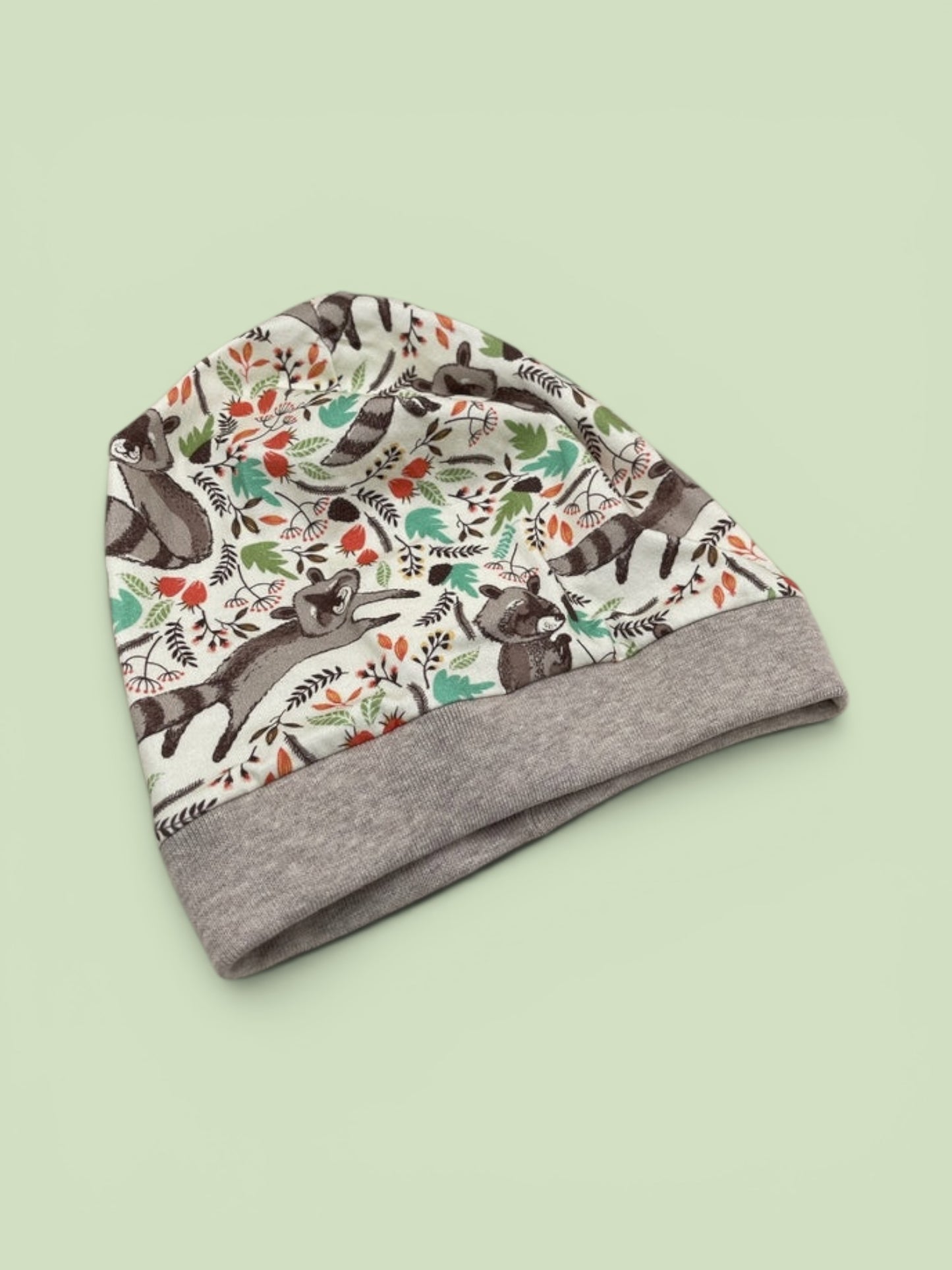 Beanie für Kinder mit Bund - Waschbär auf beige