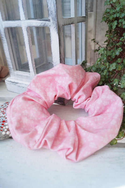 Scrunchie Haargummi elastisches Haarband  zarte Blumen auf rosa für feines oder dickes Haar