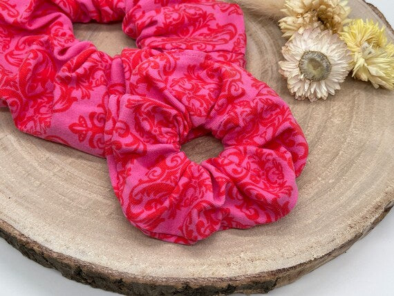 Scrunchie Haargummi elastisches Haarband rosa Ornamente für feines oder dickes Haar